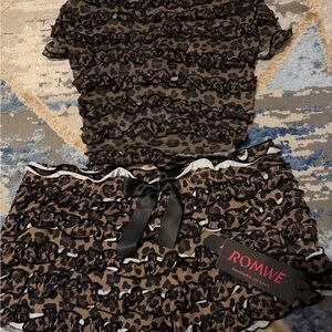 ROMWE Animal Print Ruffle Set with Black Bow